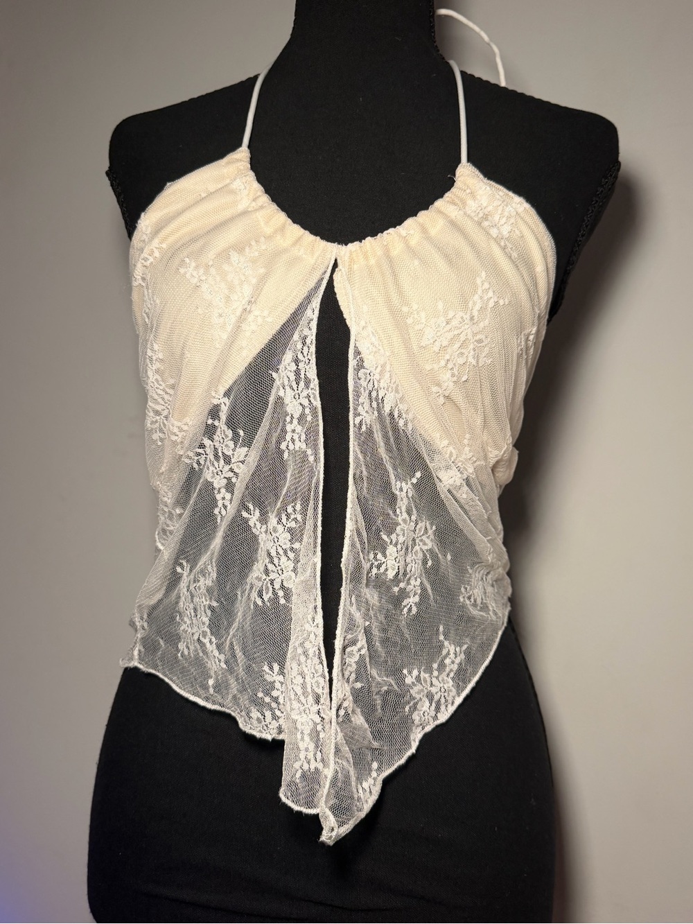SHEIN Cream Lace Halter Camisole
